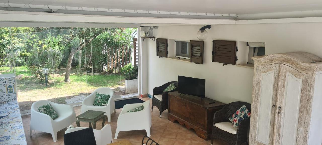 Casa de Férias Jungle House - Pineta Is Morus